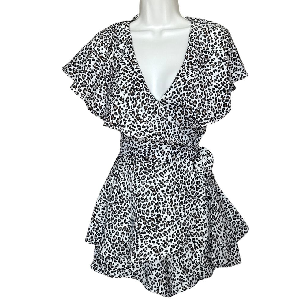 Mainstrip Unique Vintage Cream Leopard Ruffle Romper S NWOT